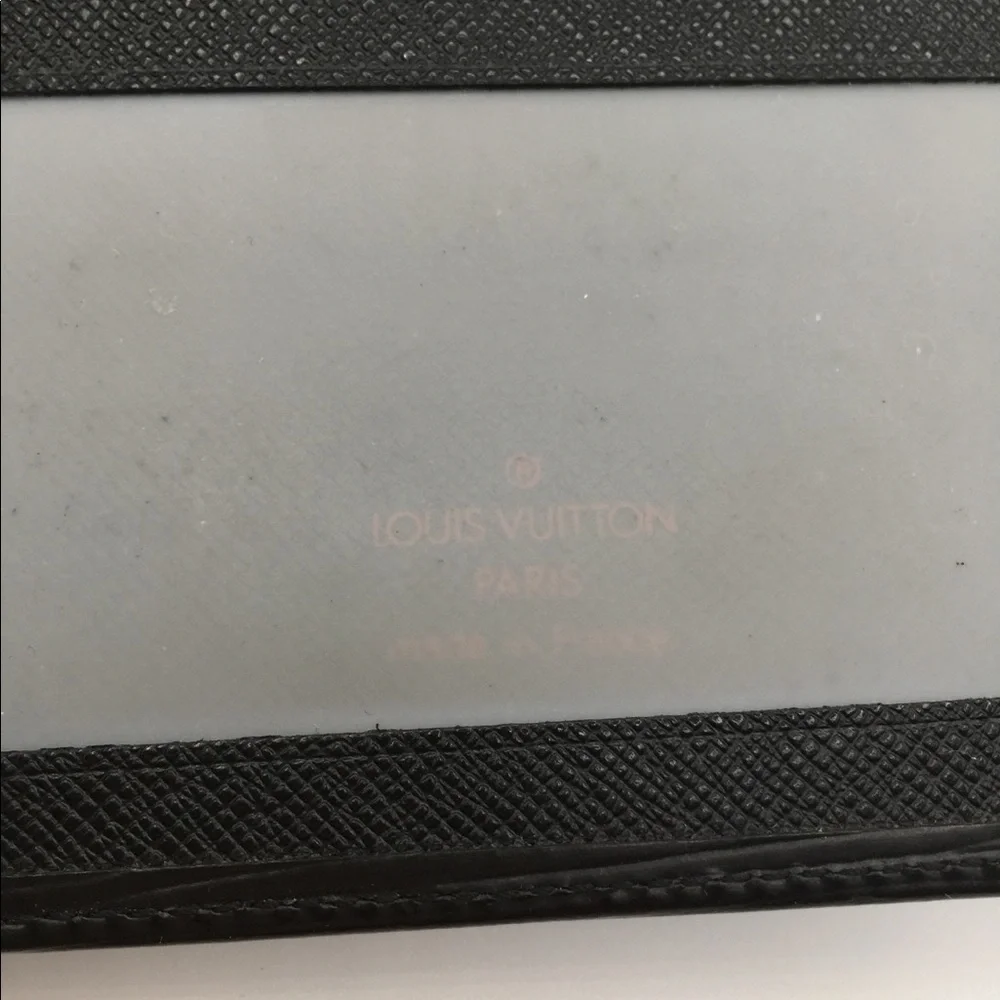 Authentic Louis Vuitton Card holder - Picture 10 of 14
